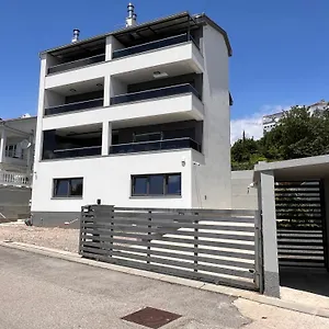 Apartman Appmishadze, Crikvenica